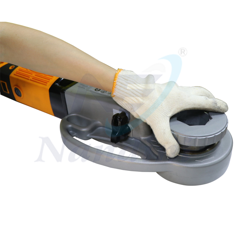 electric-hand-pipe-threader-nept50